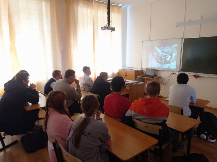 КИНОПОКАЗ «НЕИЗВЕСТНАЯ ВОЙНА».